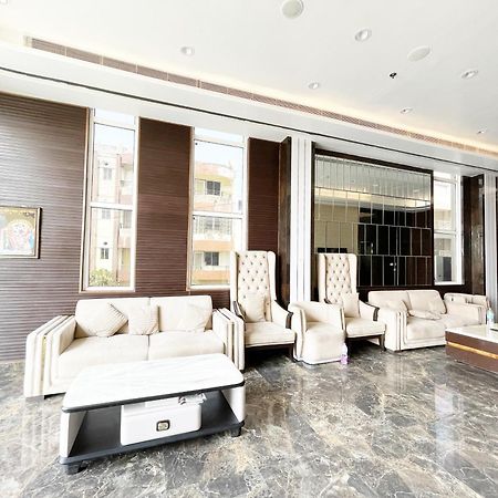 Hotel Tbs In Пурі Екстер'єр фото
