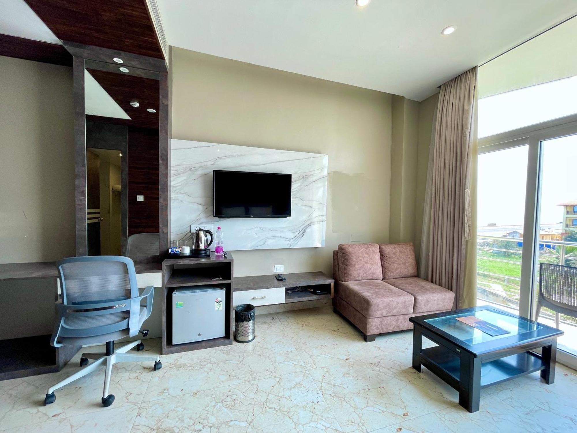Hotel Tbs In Пурі Екстер'єр фото