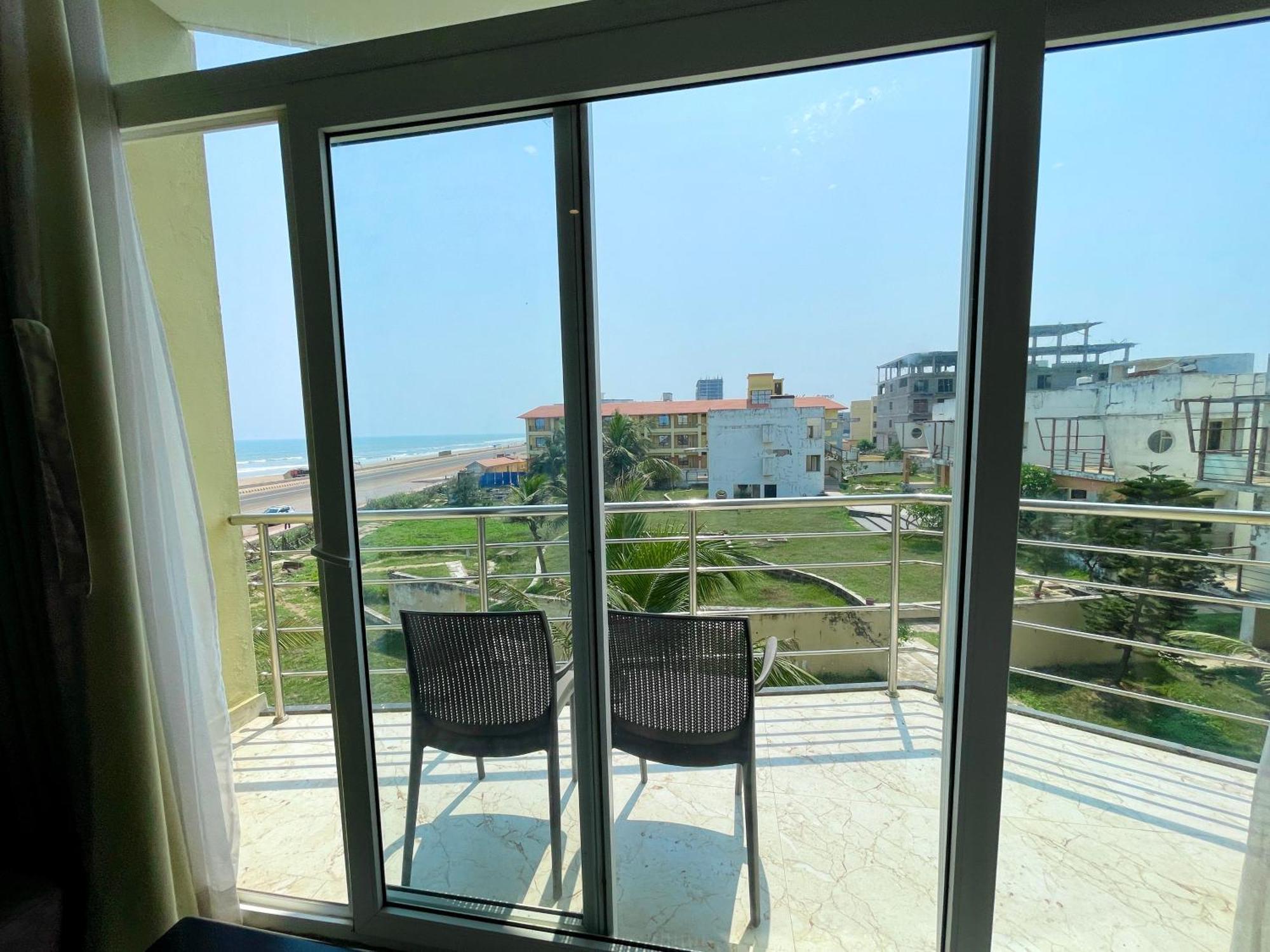 Hotel Tbs In Пурі Екстер'єр фото