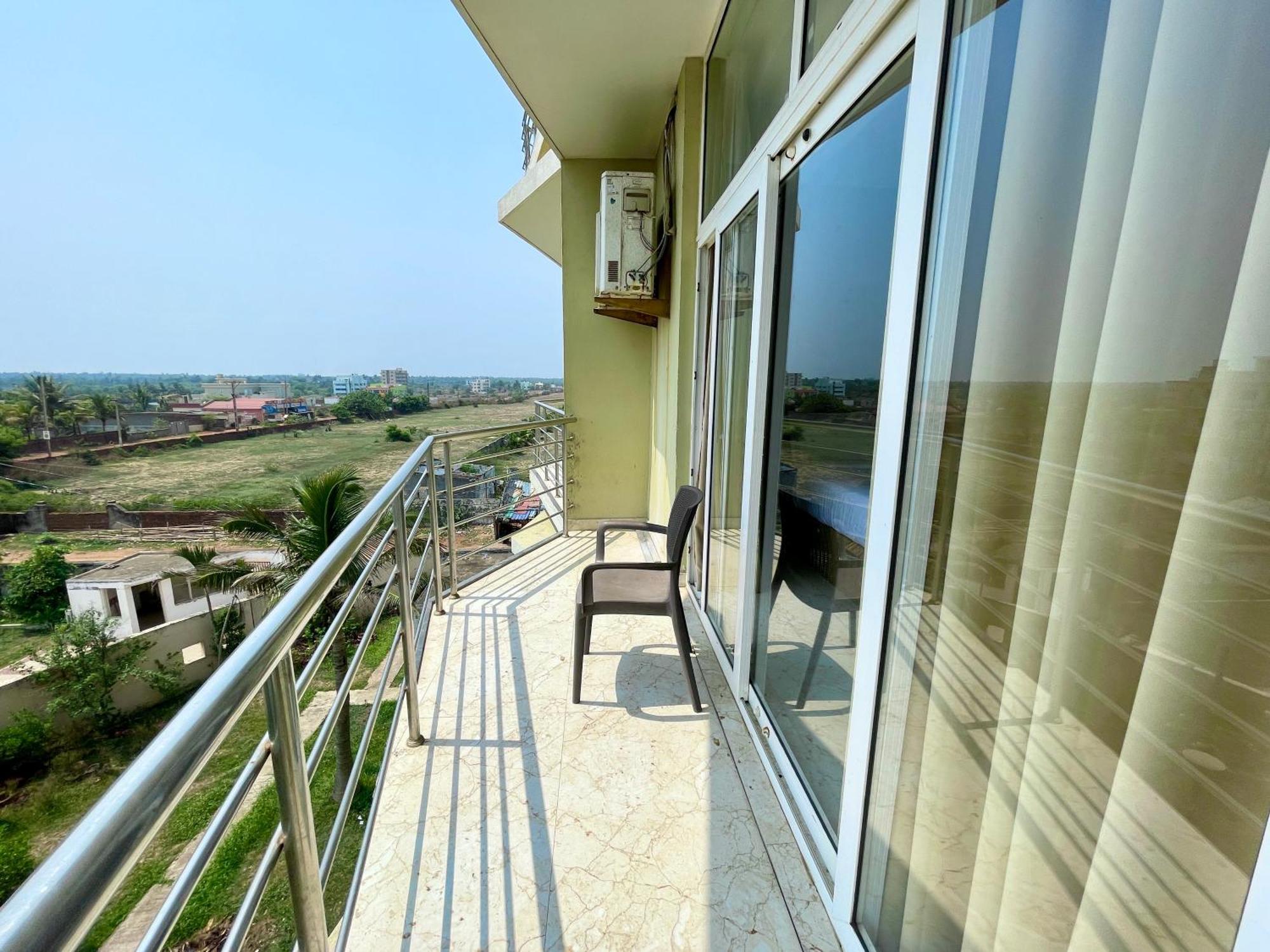 Hotel Tbs In Пурі Екстер'єр фото