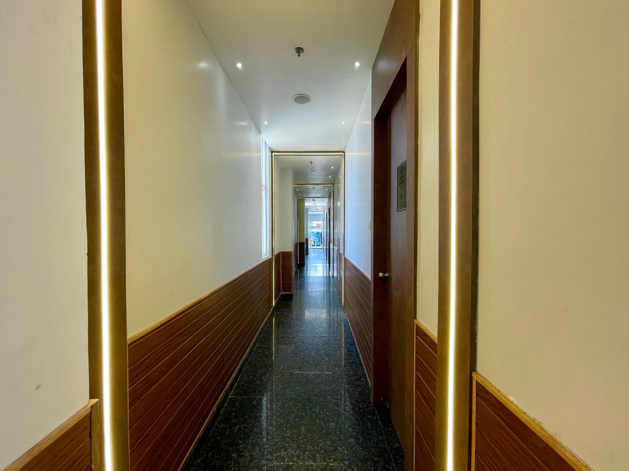 Hotel Tbs In Пурі Екстер'єр фото